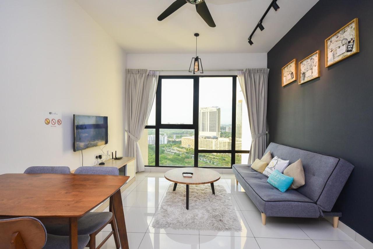 Midvalley Southkey Mosaic Suite By Nest Home Τζόχορ Μπάχρου Εξωτερικό φωτογραφία